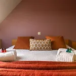 Superb Duplex In A Recently Finished Building, Very Centrally Located But Still Within Walking Distance Of The Sea And The Beach